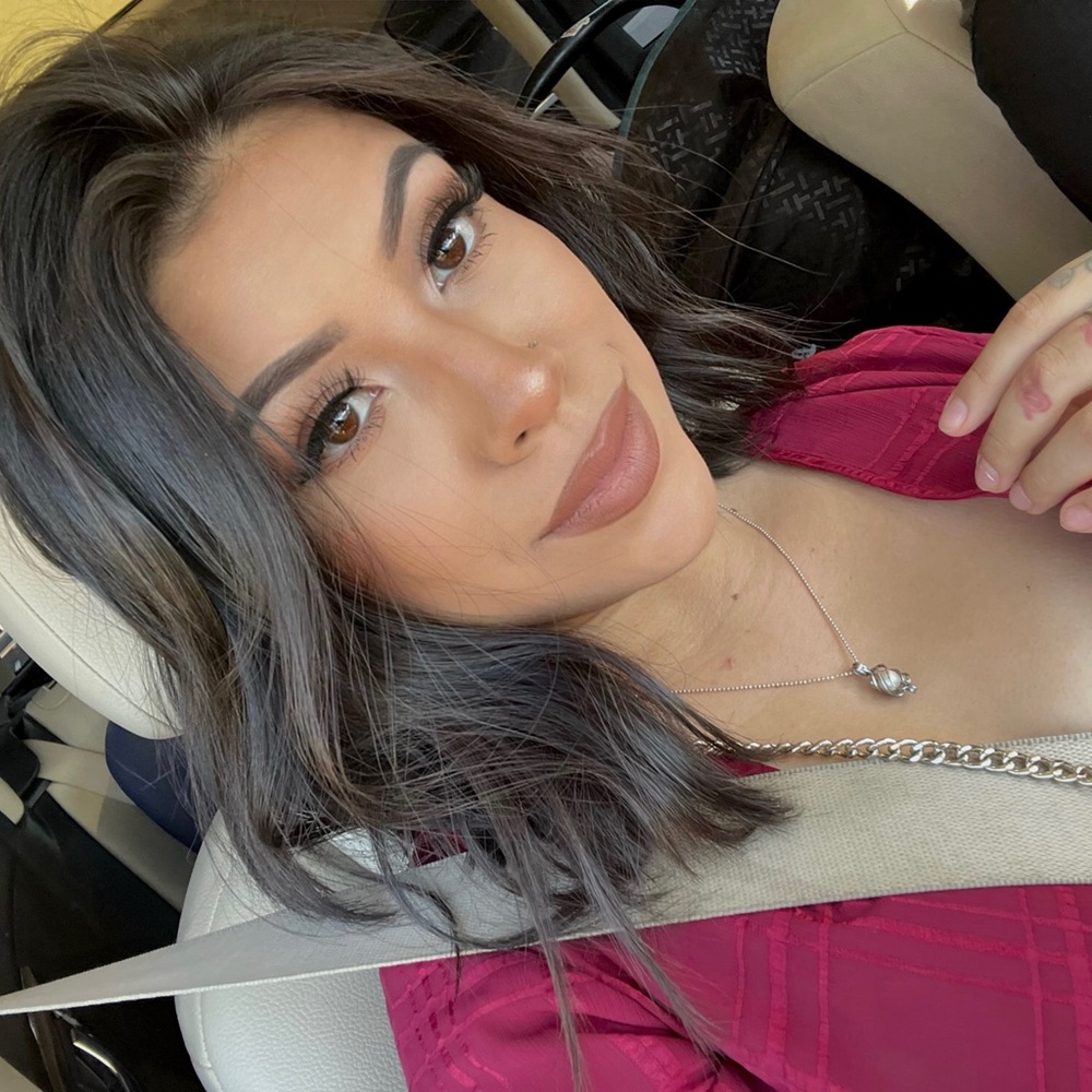 Meet your Posher, Araceli